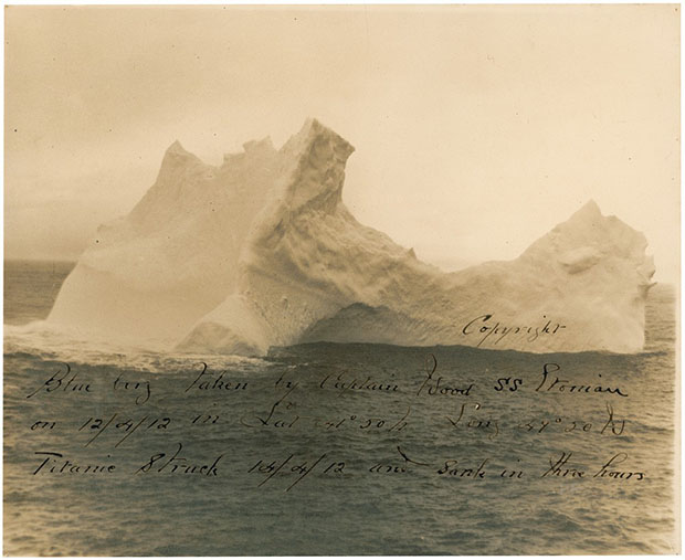 titanik-iceberg