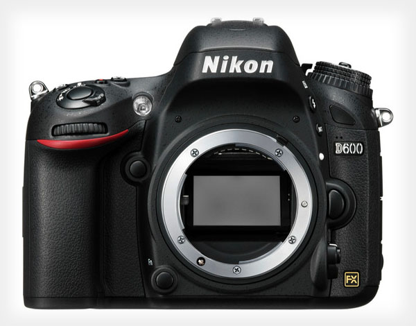 nikon-d600-fotograf-makinesi